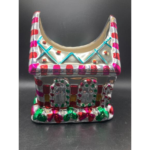 Candy Cottage - Gingerbread House Christmas Planter 6 x 5 x 6 - Great Condition - Picture 3 of 10